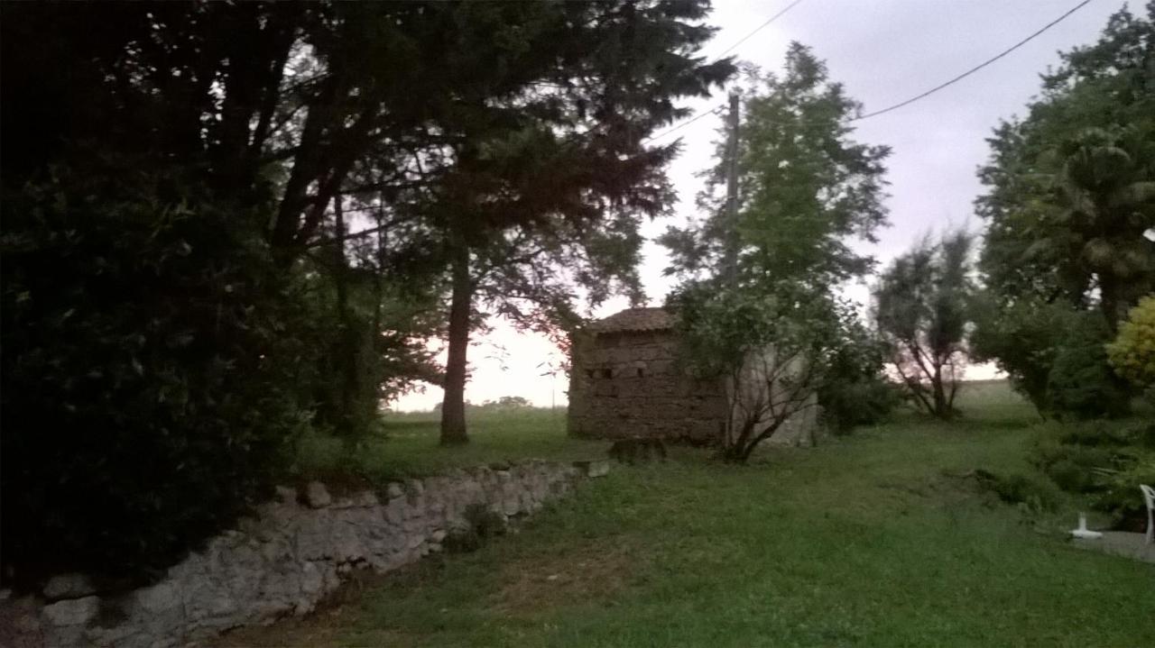 Bed and Breakfast Le Logis Du Pradet Moncrabeau Esterno foto
